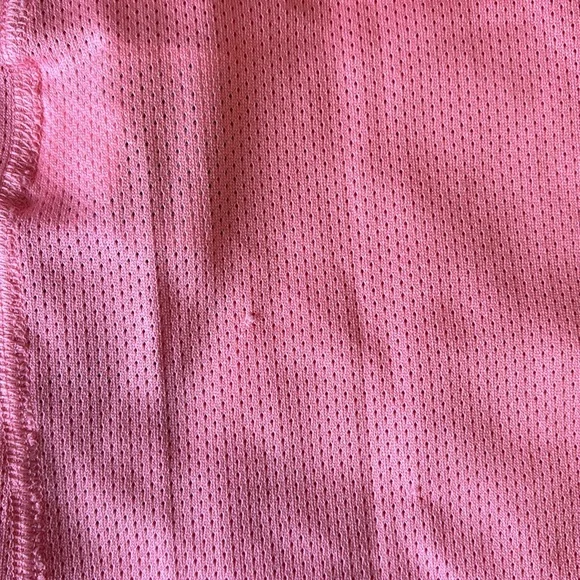 Nike dri-fit shirt. - Picture 8 of 9